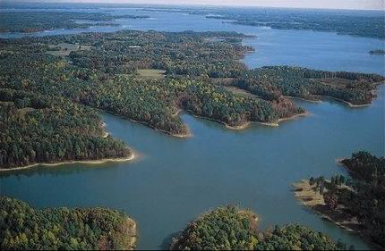 Buggs Island Lake, Kerr Dam