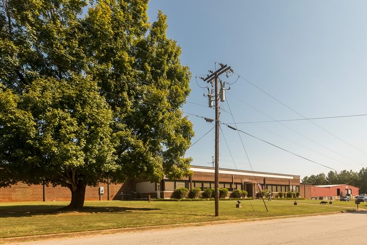 428 Dodd Street Chase City VA industrial building/warehouse for sale